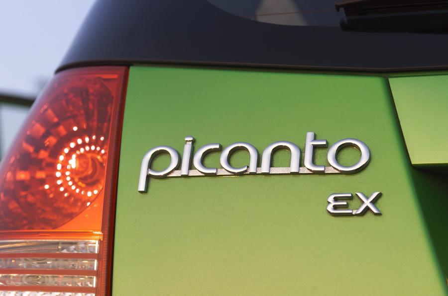  Kia Picanto 2005 года  (фото 42 из 126)